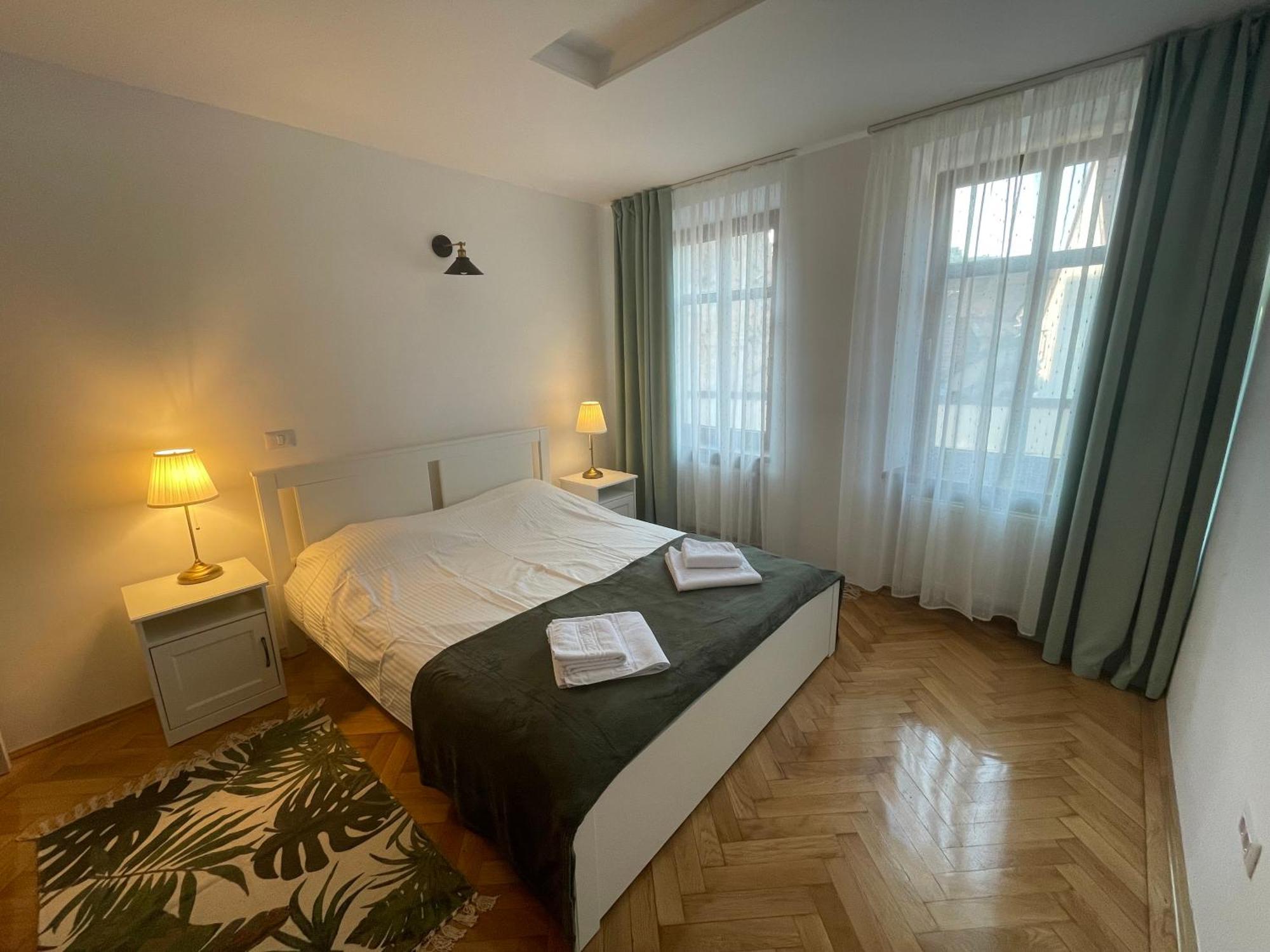 Cozy Stay Brasov Bagian luar foto