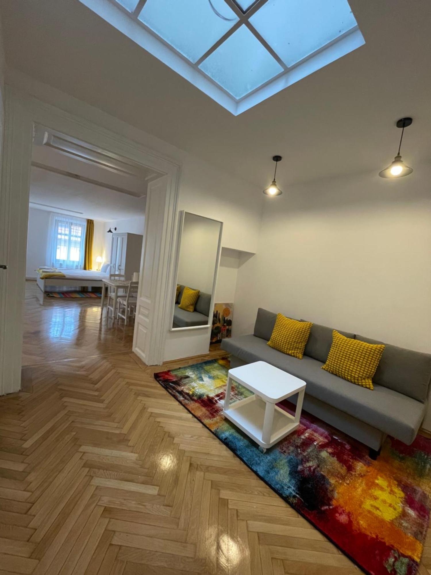 Cozy Stay Brasov Bagian luar foto
