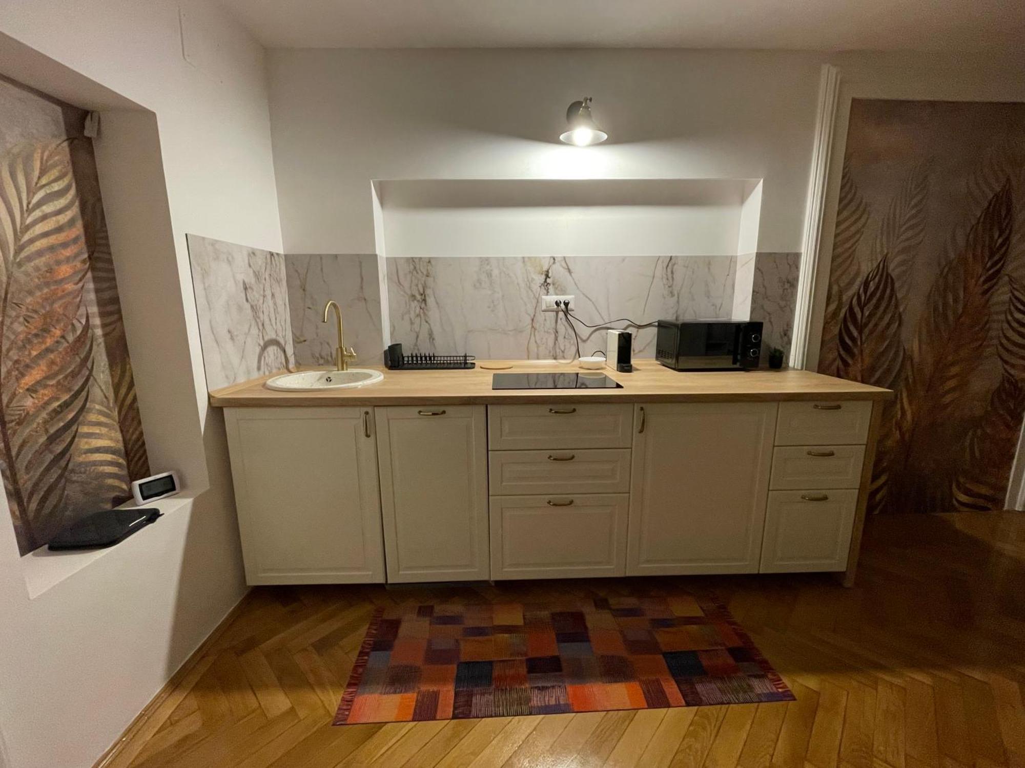 Cozy Stay Brasov Bagian luar foto